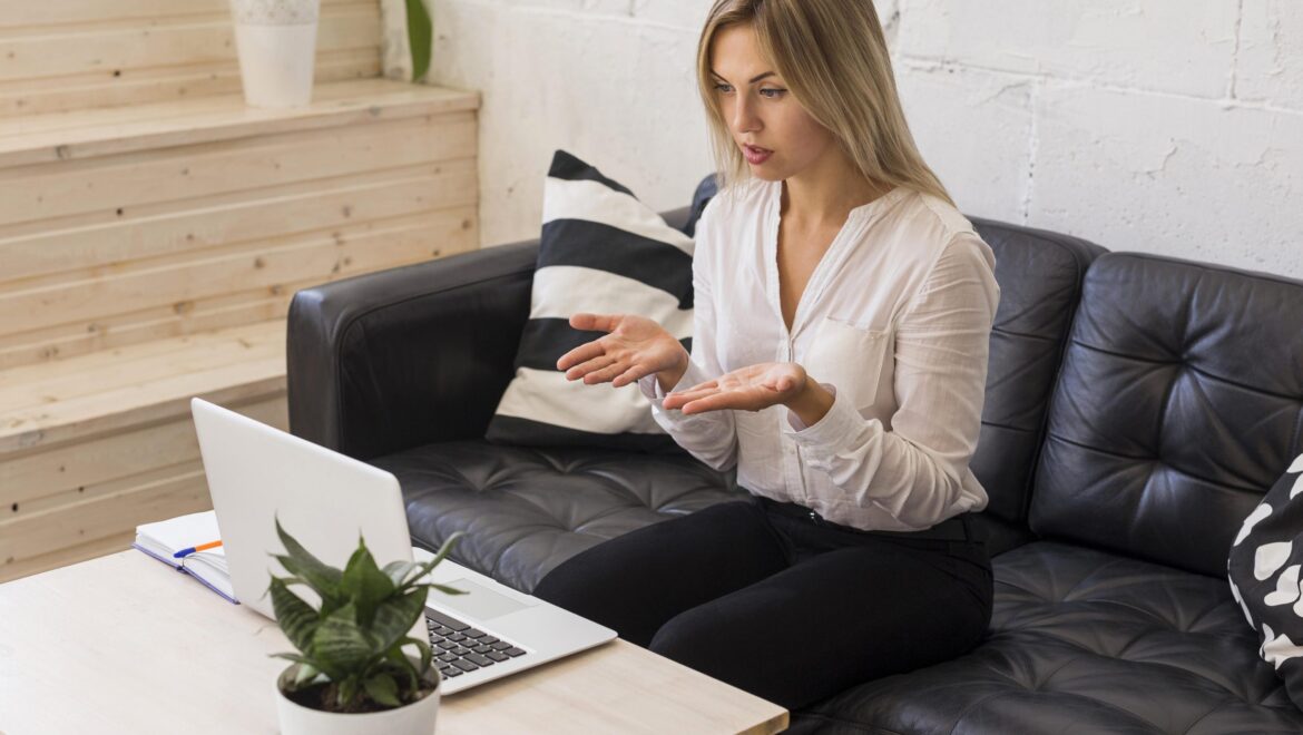 Online ψυχοθεραπεία: είναι εξίσου αποτελεσματική με τη διά ζώσης;